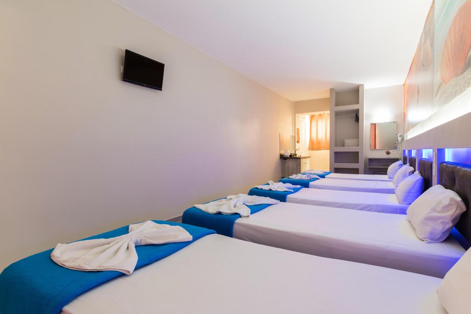 Savvas Hotel (Adults Only) ラガナス エクステリア 写真