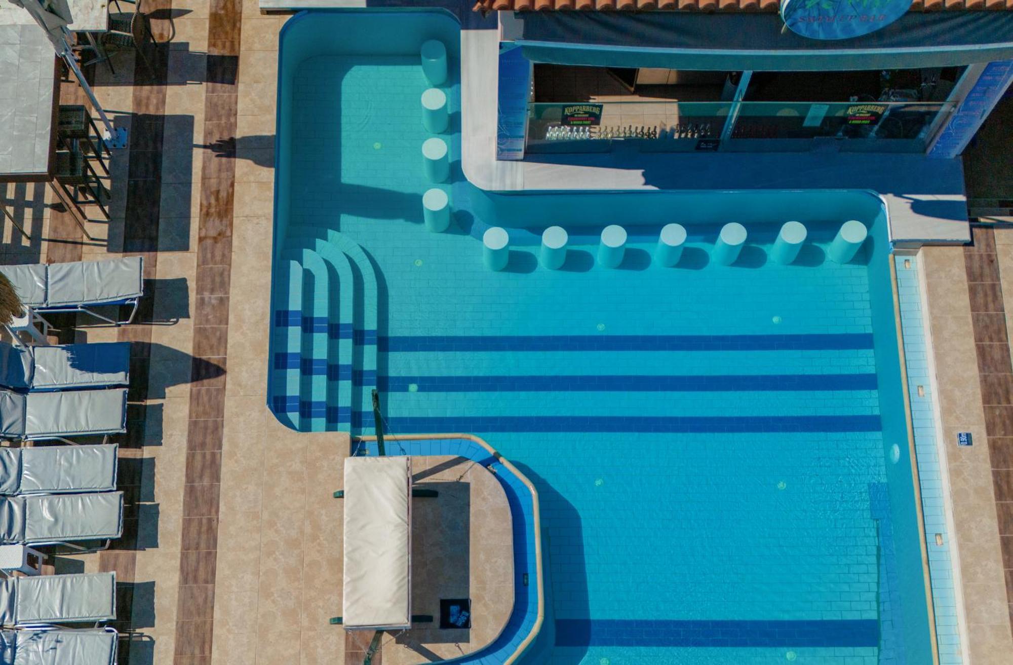 Savvas Hotel (Adults Only) ラガナス エクステリア 写真