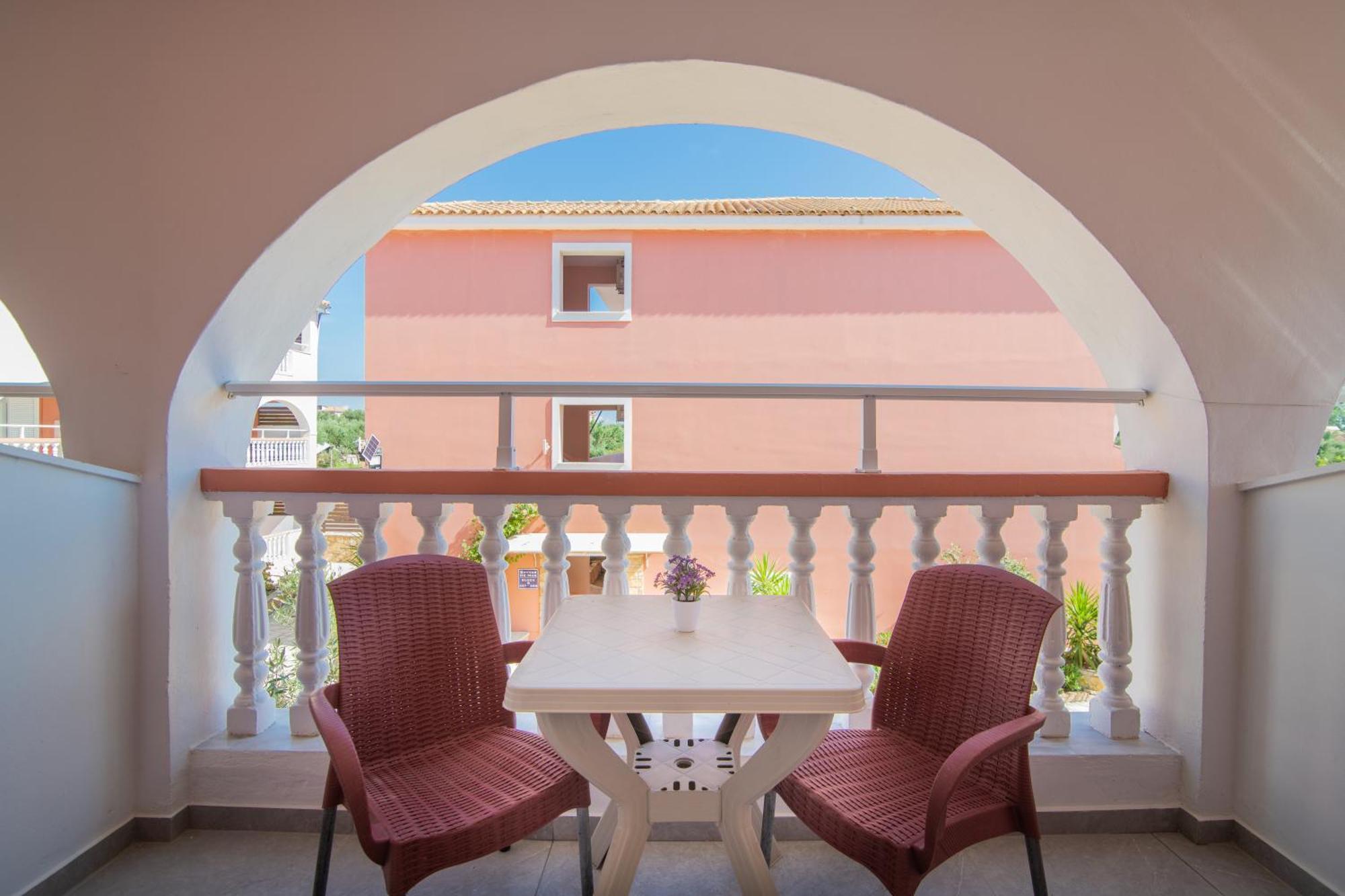 Savvas Hotel (Adults Only) ラガナス エクステリア 写真