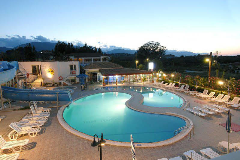Savvas Hotel (Adults Only) ラガナス エクステリア 写真