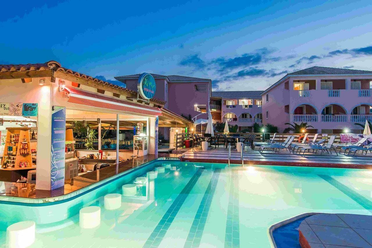 Savvas Hotel (Adults Only) ラガナス エクステリア 写真